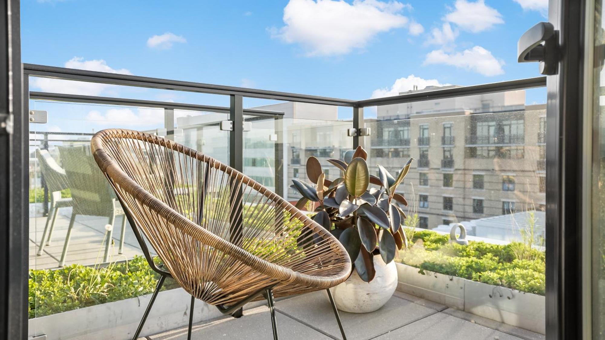 Pure Voyage Shaw Aparthotel Washington Luaran gambar