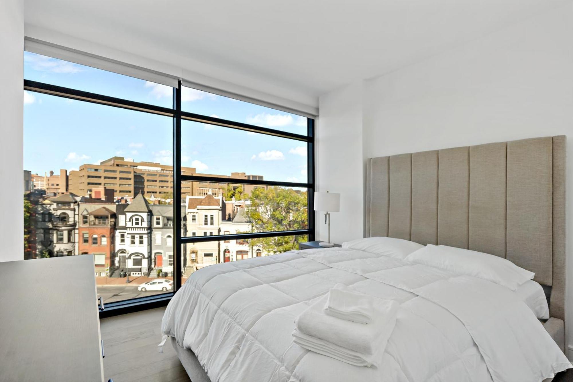 Pure Voyage Shaw Aparthotel Washington Luaran gambar